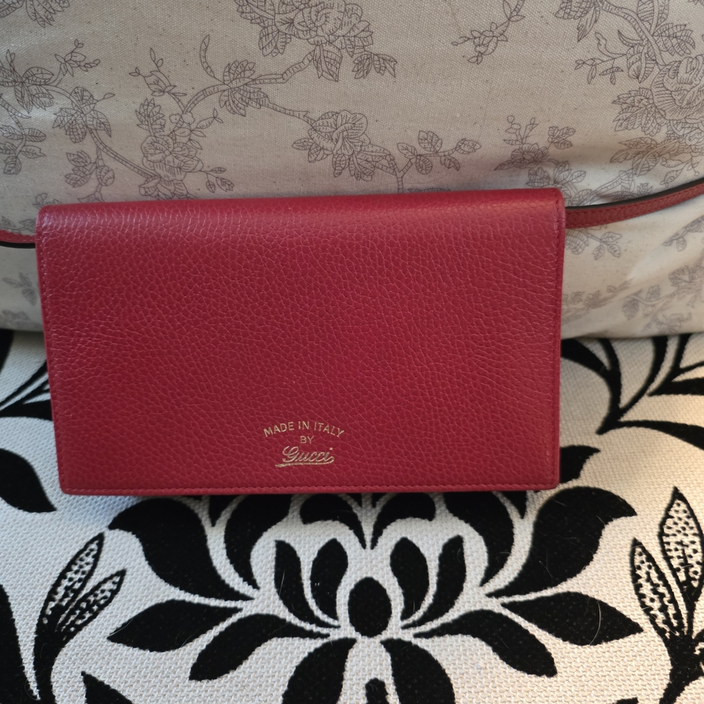 Gucci Red Swing Leather Women's Bag